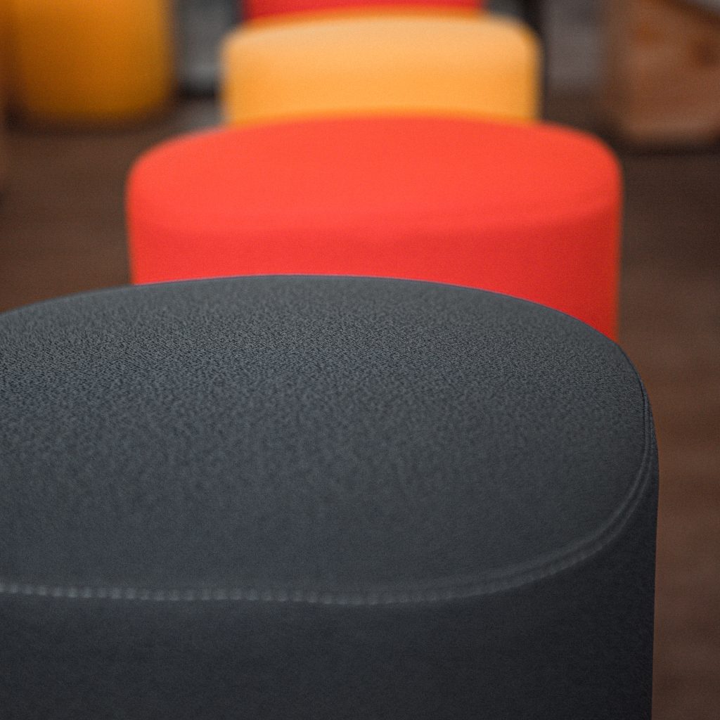 پاف 3 دکوراسیون داخلی کابان هوم - دکوراسیون داخلی - black red round chairs close up 1